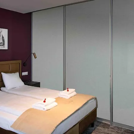 4wings Apart Otel Krakow