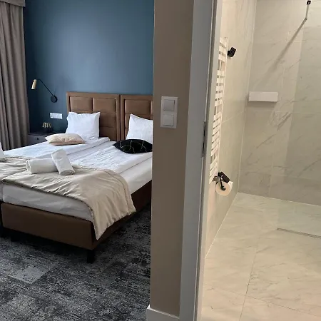 4wings Aparthotel 4*