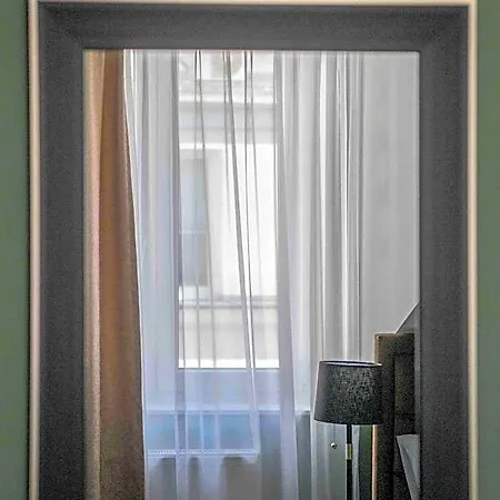 Aparthotel 4wings 4*