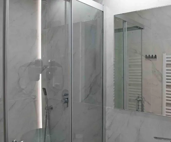 4wings Apartmanhotel 4*