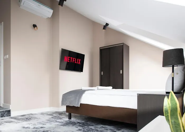 Aparthotel 4wings 4*